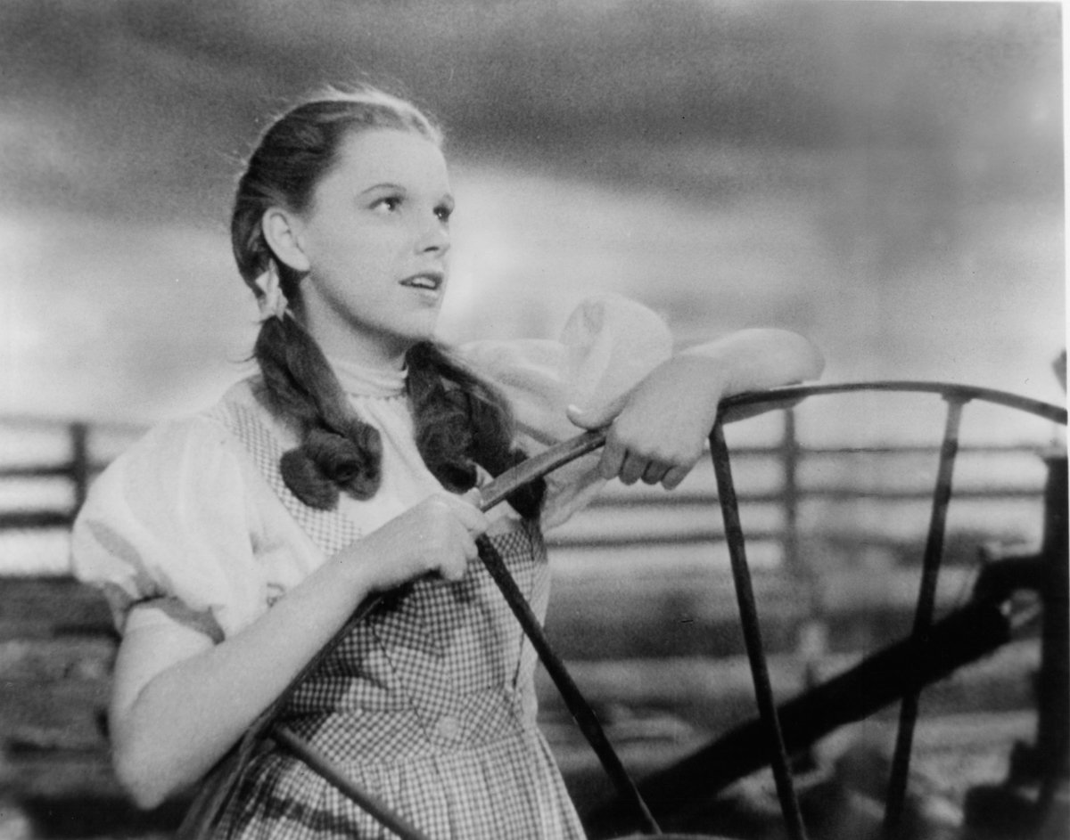 Judy Garland in a scene from the film 'The Wizard Of Oz', 1939. 
