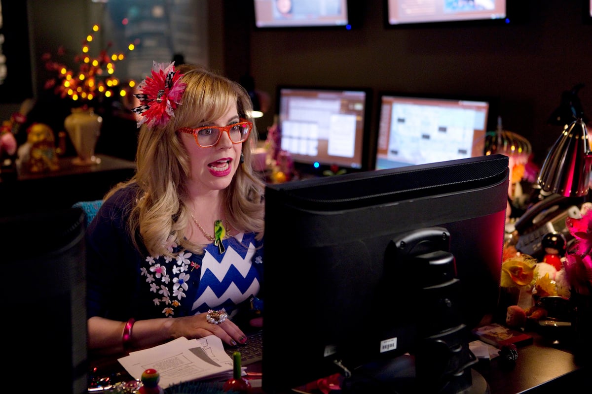Kirsten Vangsness as Penelope Garcia at her desk in 'Criminal Minds'
