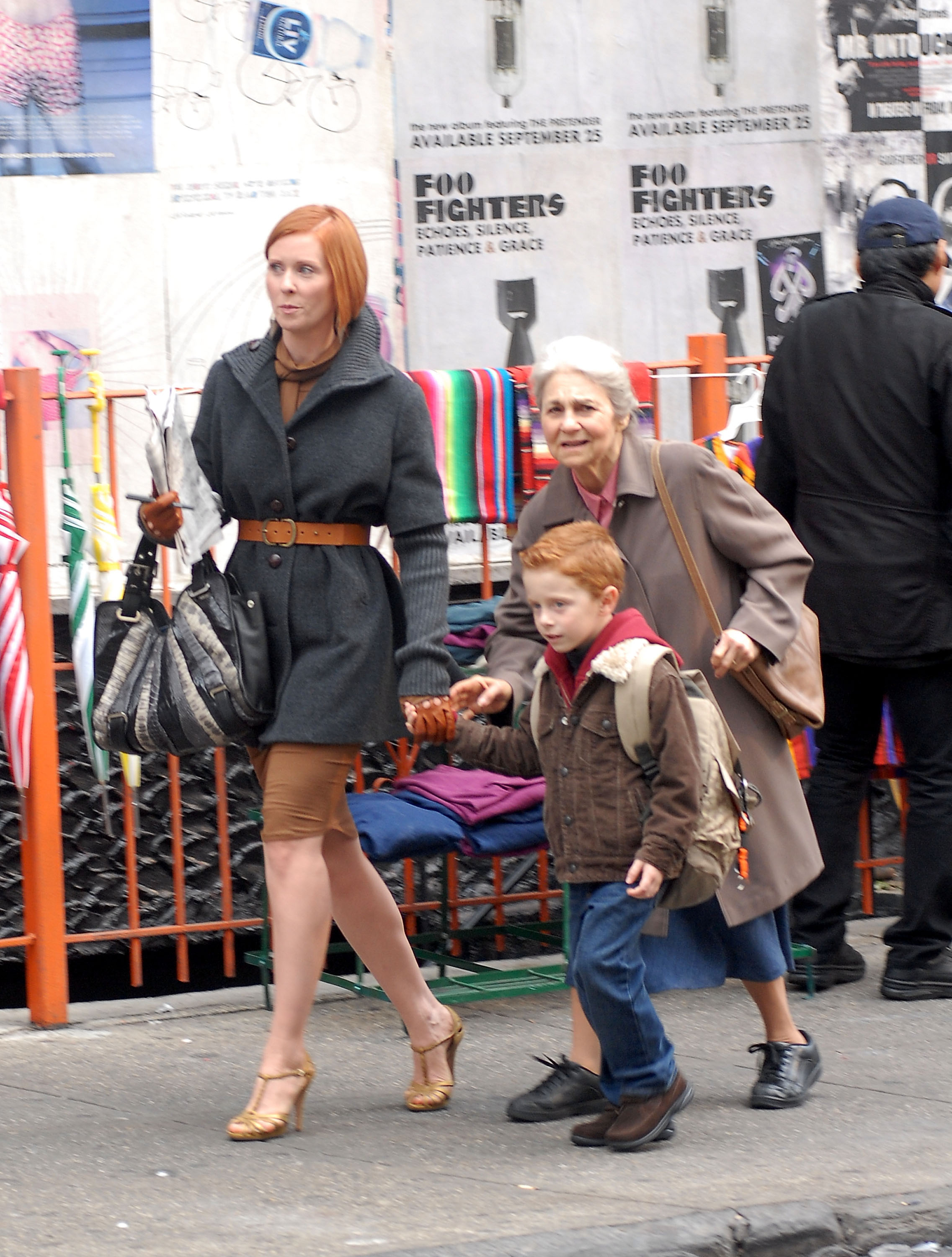 Cynthia Nixon, Lynn Cohen and Joseph Pupo are photographed in Chinatown while filming 'Sex and the City: The Movie'