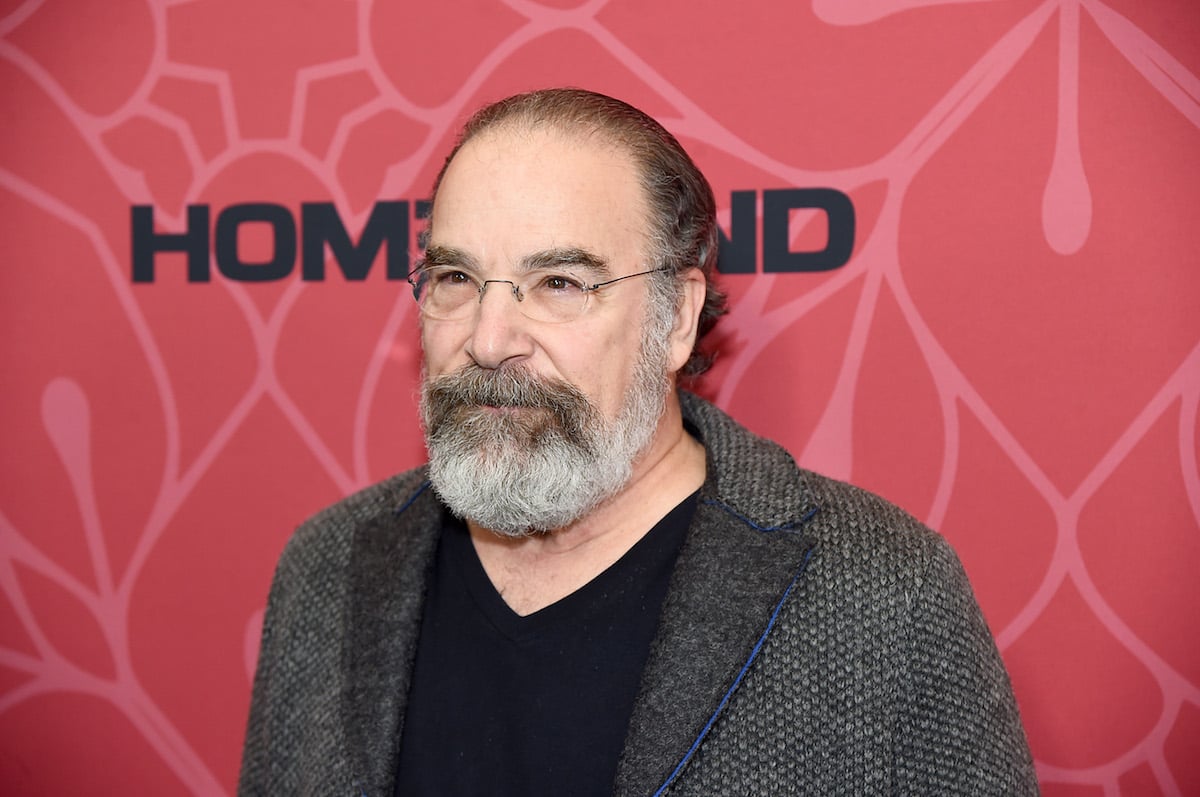 Mandy Patinkin head and shoulders