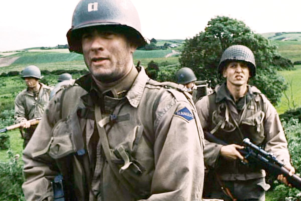 Tom Hanks (as Captain John Miller) and Barry Pepper (as Private Jackson) in ‘Saving Private Ryan’