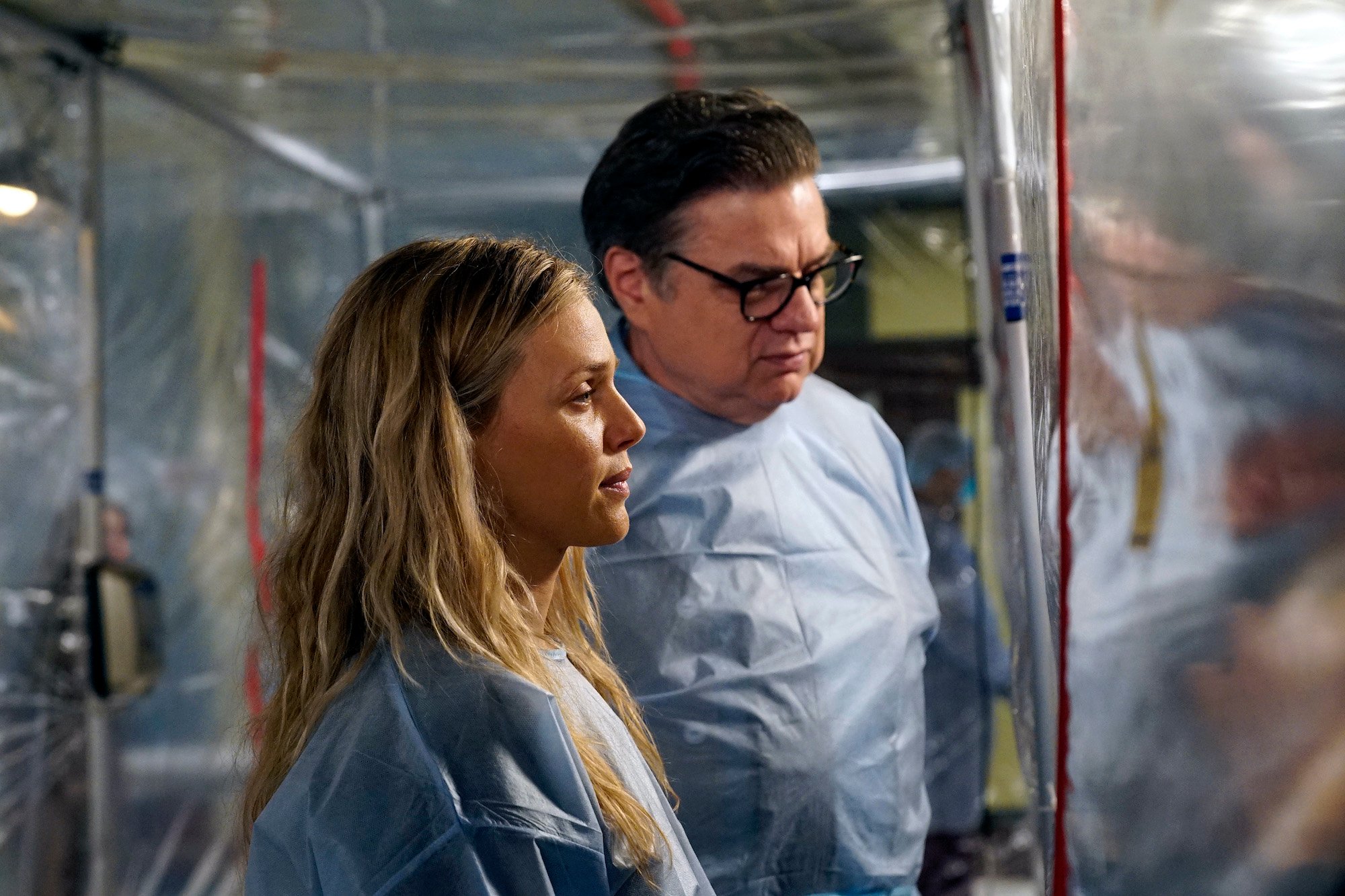 Tracy Spiridakos as Det. Hailey Upton, Oliver Platt as Dr. Daniel Charles