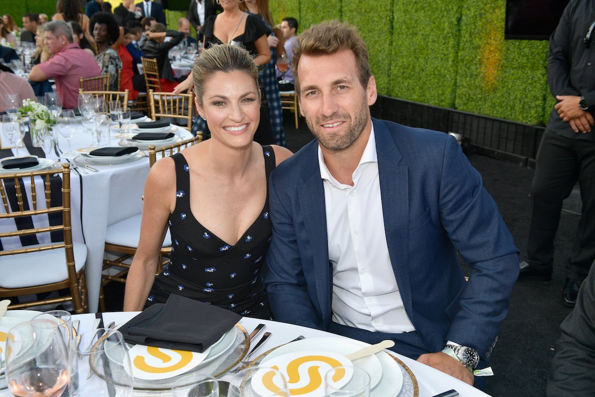 Jarret Stoll and Erin Andrews smiling