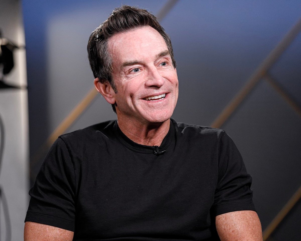 'Survivor' host Jeff Probst in a black tee