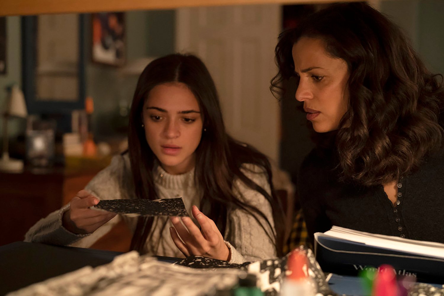 Luna Blaise as Olive Stone and Athena Karkanis as Grace Stone in the NBC drama Manifest