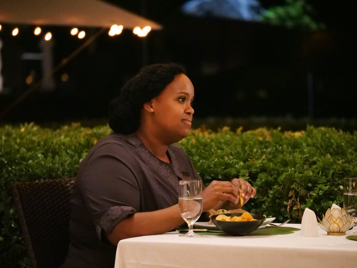 Natasha Rothwell as Belinda in 'The White Lotus' Season 1 Episode 2. Belinda's last scenes in 'The White Lotus' finale has fans confused, especially her scene with Rachel Patton.