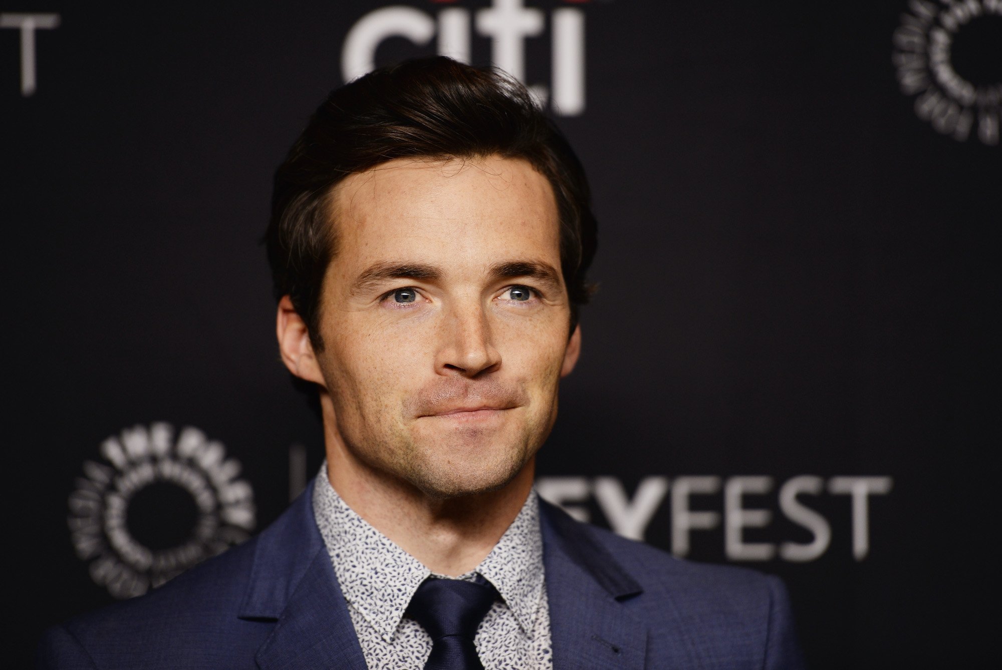 Ian Harding 