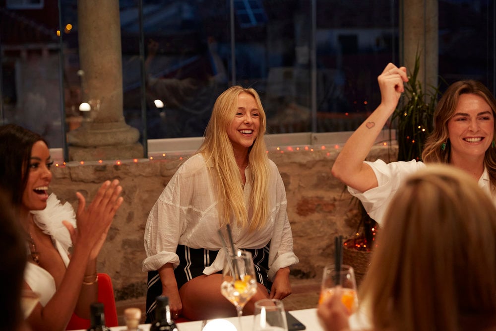Katie Flood from Below Deck Mediterranean has dinner with Lexi Wilson, and Courtney Veale