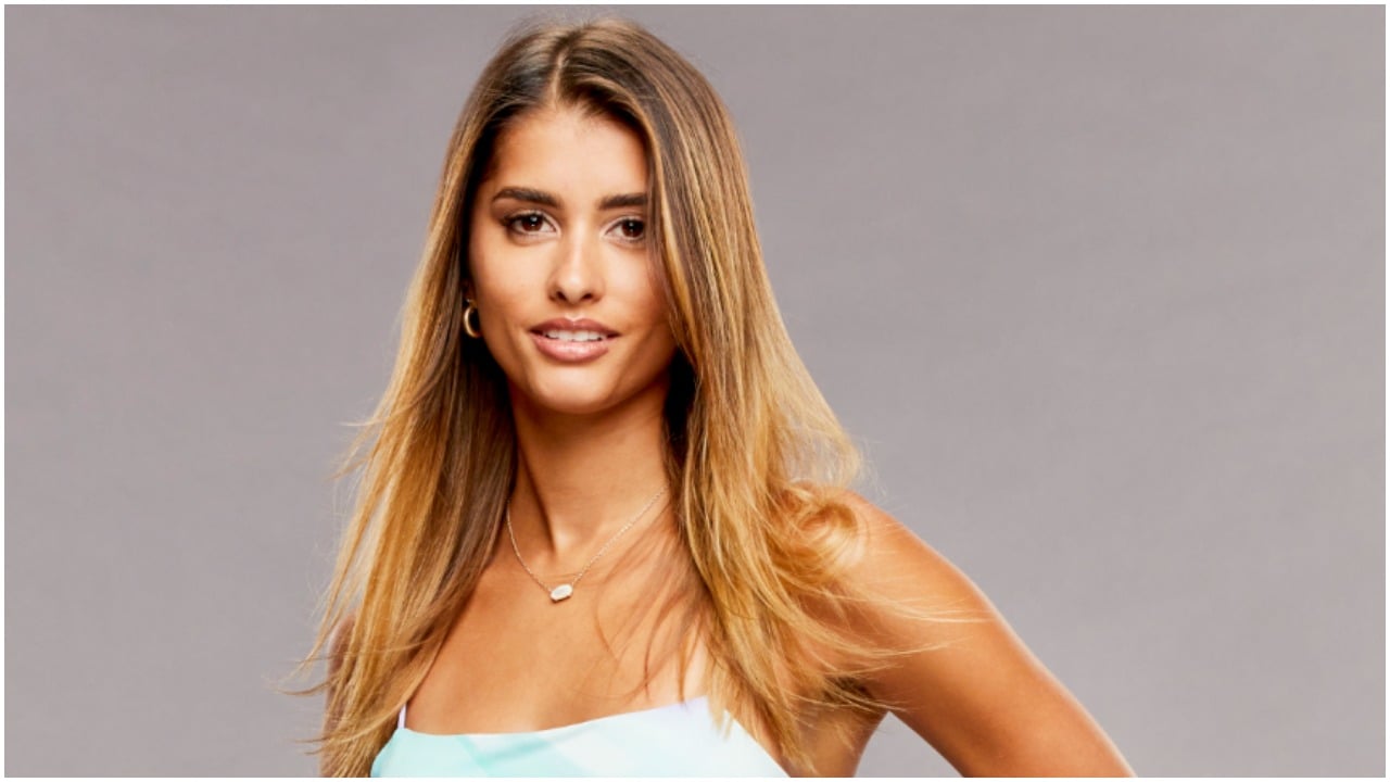Alyssa Lopez poses for 'Big Brother 23' cast photo