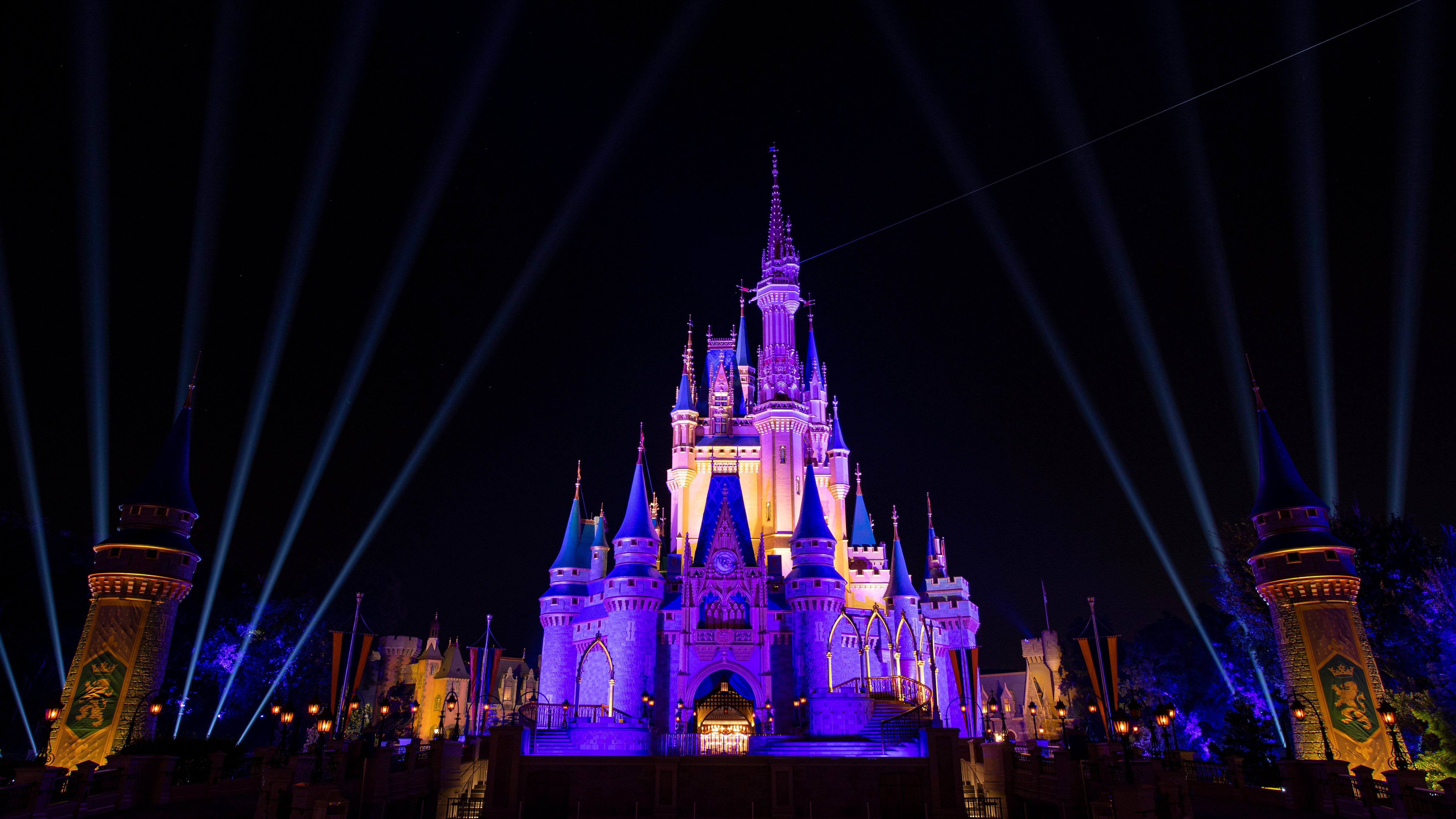 Cinderella's Castle at Disney World at night