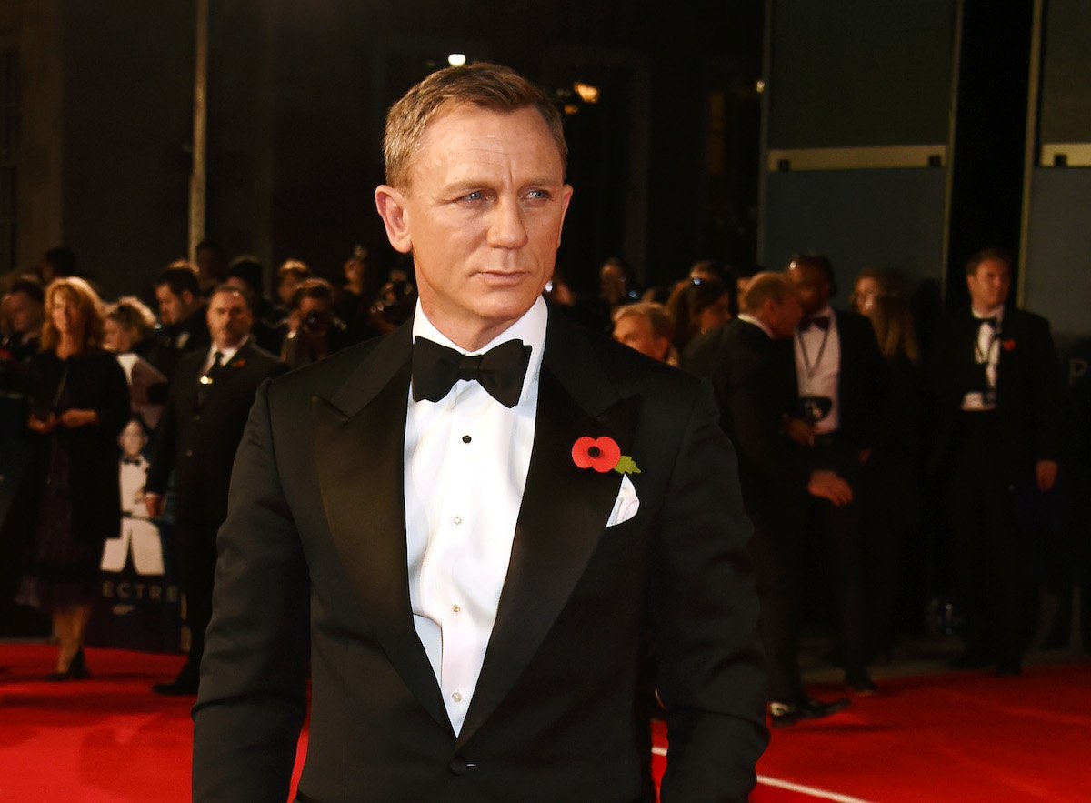 James Bond star Daniel Craig in a tux on a red carpet.