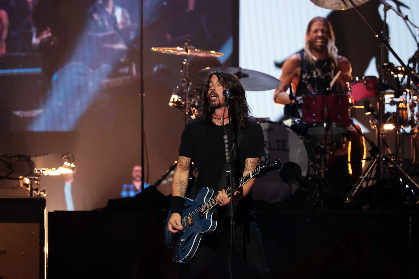 Dave Grohl rocks out at the 2021 MTV Video Music Awards in 2021