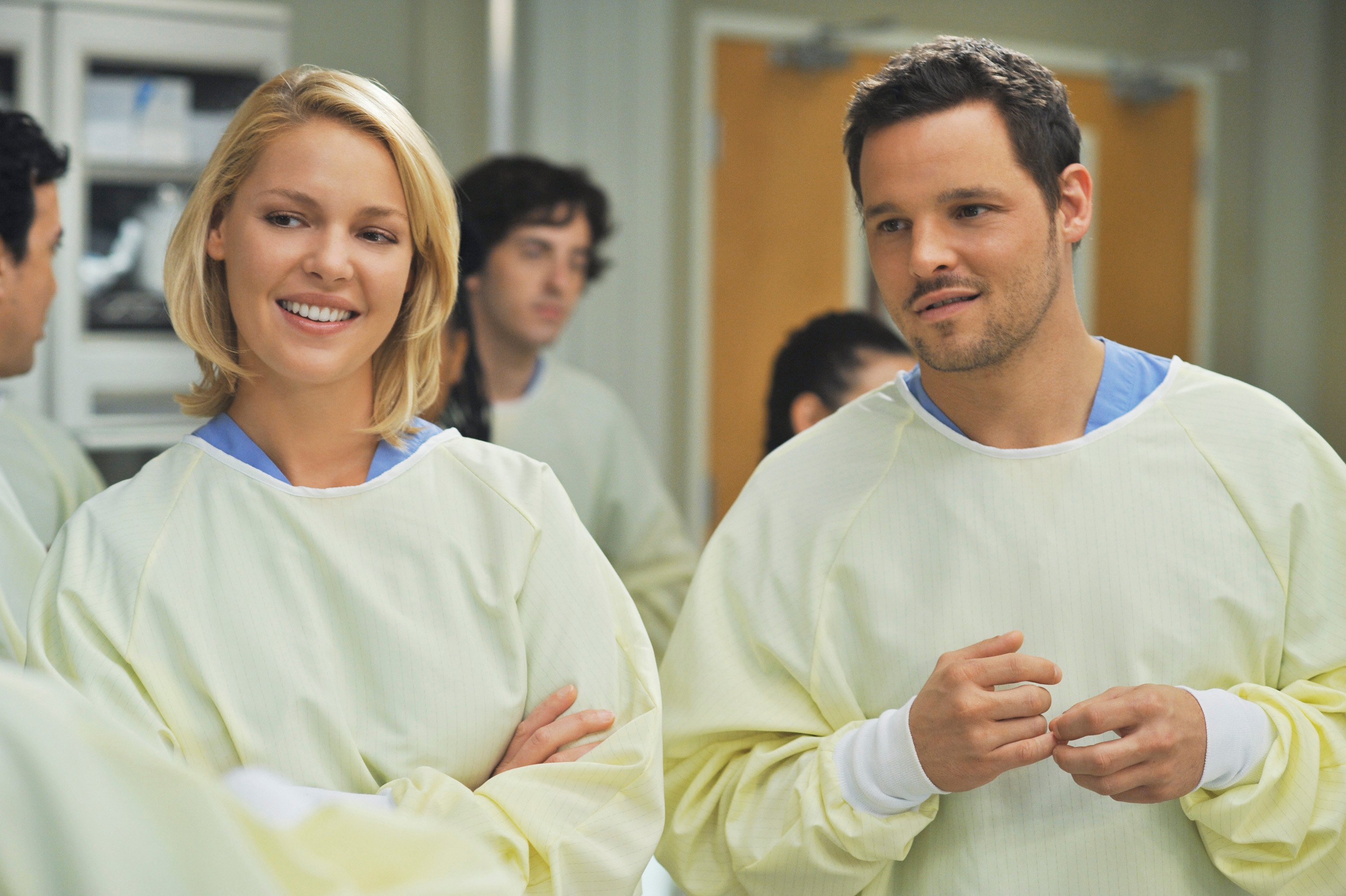 'Grey's Anatomy' actors Katherine Heigl as Izzie Stevens and Justin Chambers as Alex Karev filming a scene.