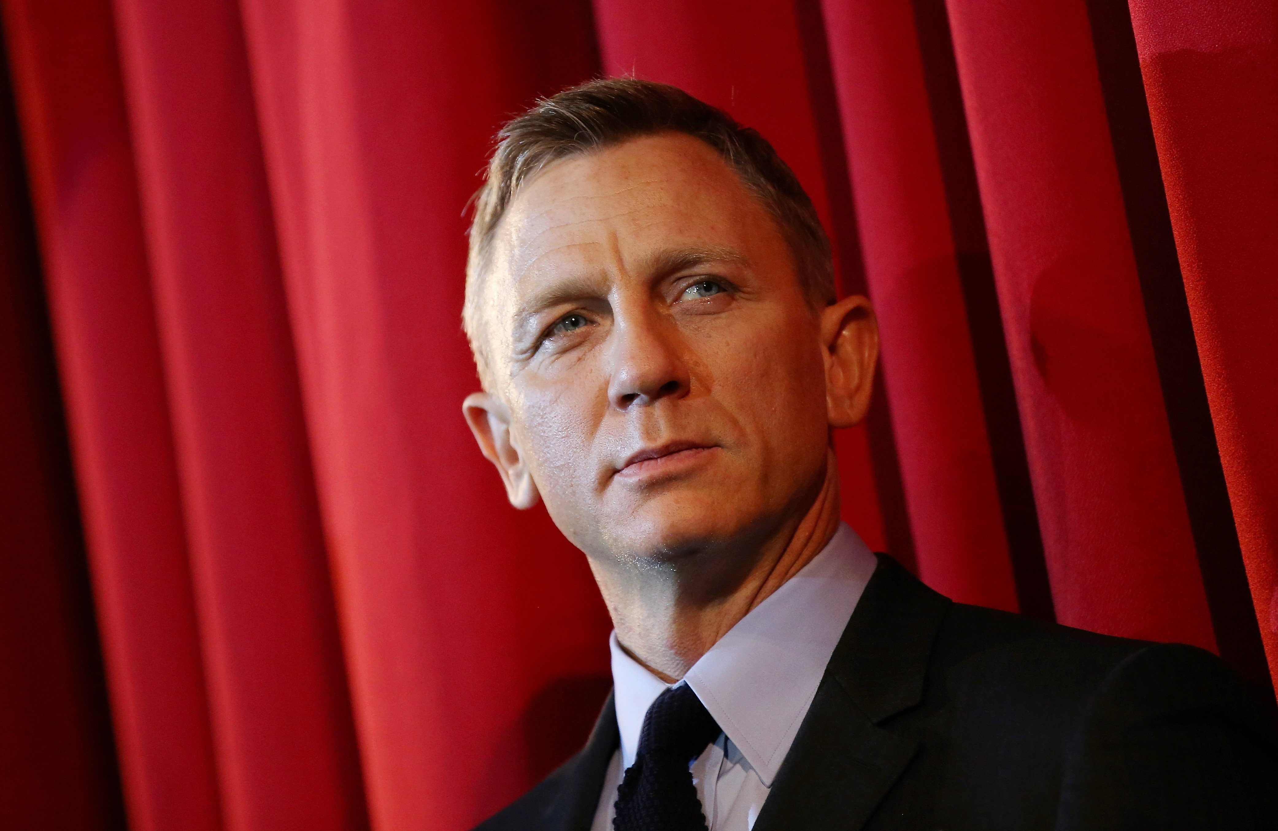 Daniel Craig, star of No Time to Die, poses for James Bond premiere