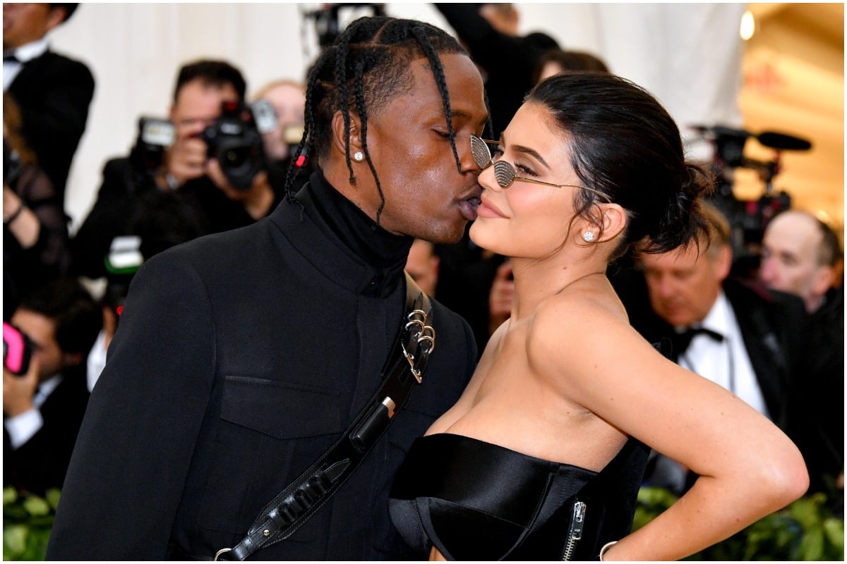 Kylie Jenner and Travis Scott kissing at the 2018 Met Gala.