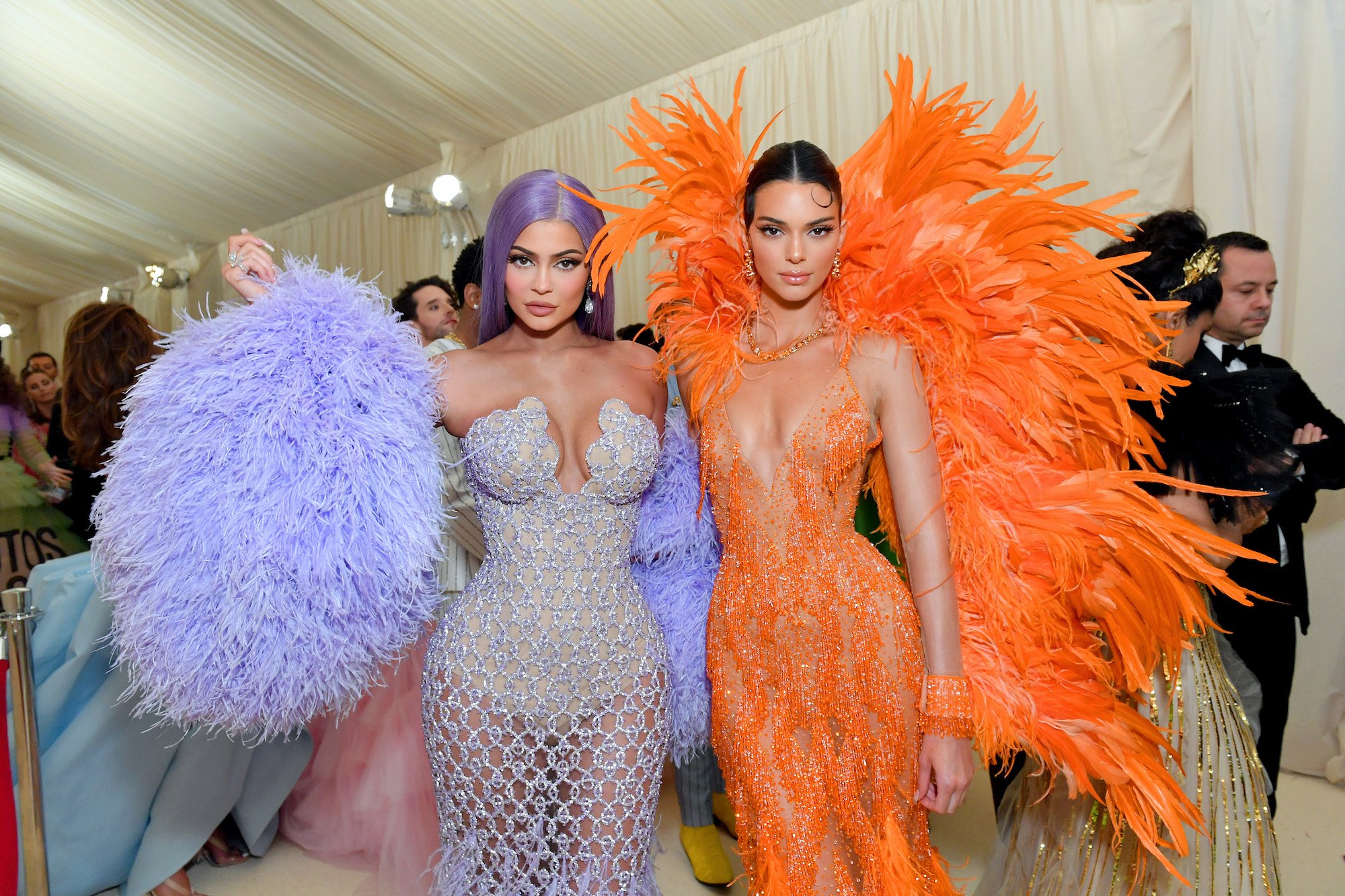 Kylie and Kendall Jenner posing together at the 2019 Met Gala