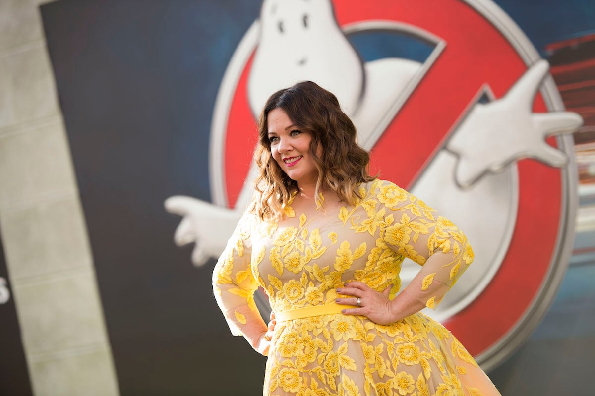Melissa McCarthy in yellow at the 2016 'Ghostbusters' premiere