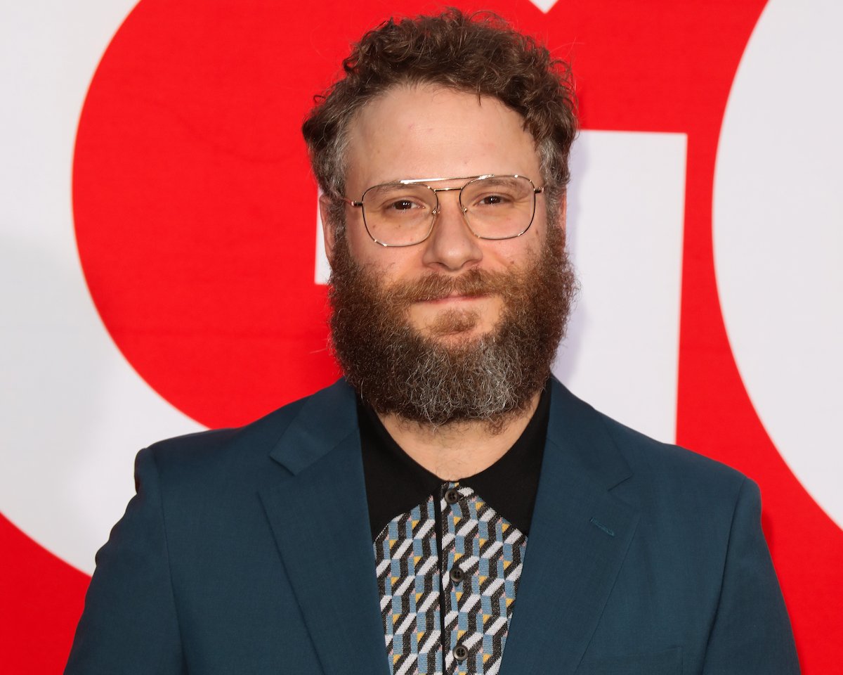 Seth Rogen wears a suit to a Hollywood event