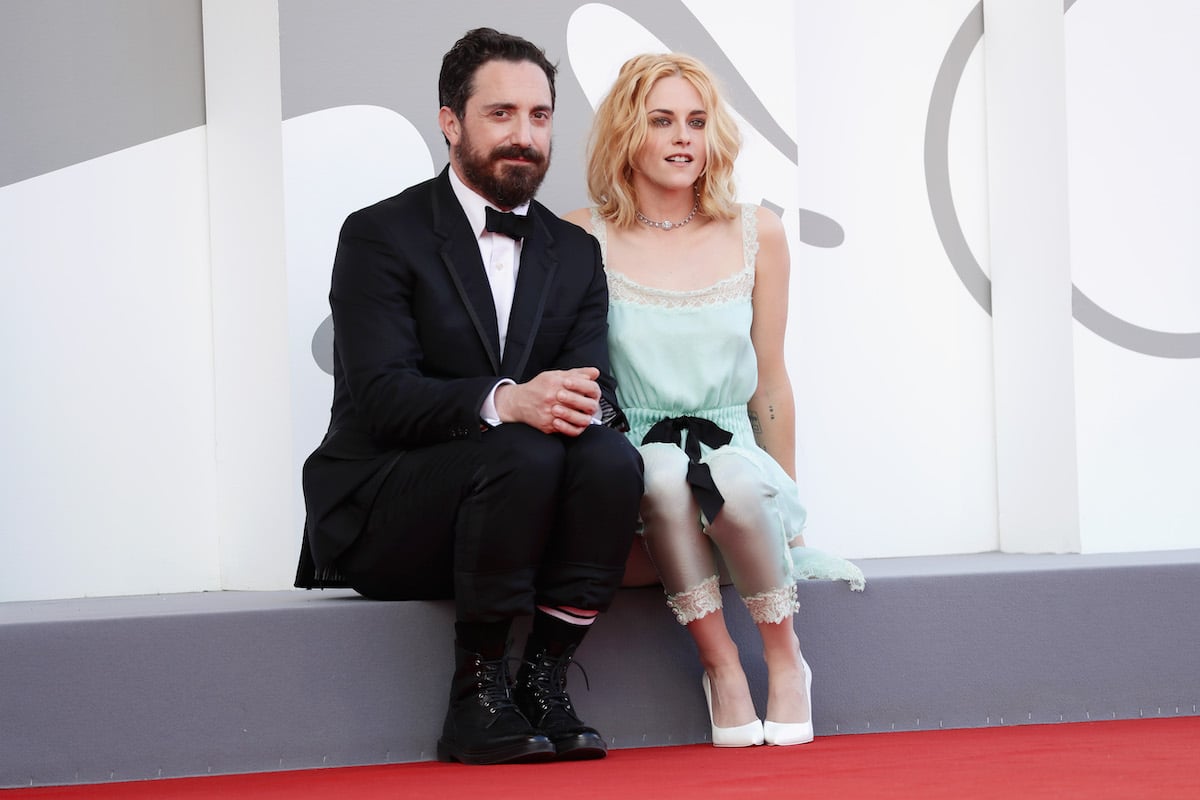 Kristen Stewart and Pablo Larraín on the red carpet
