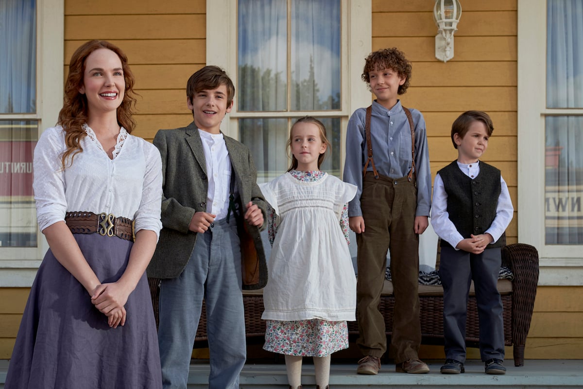 Lillian and orphans in 'When Hope Calls' Season 1