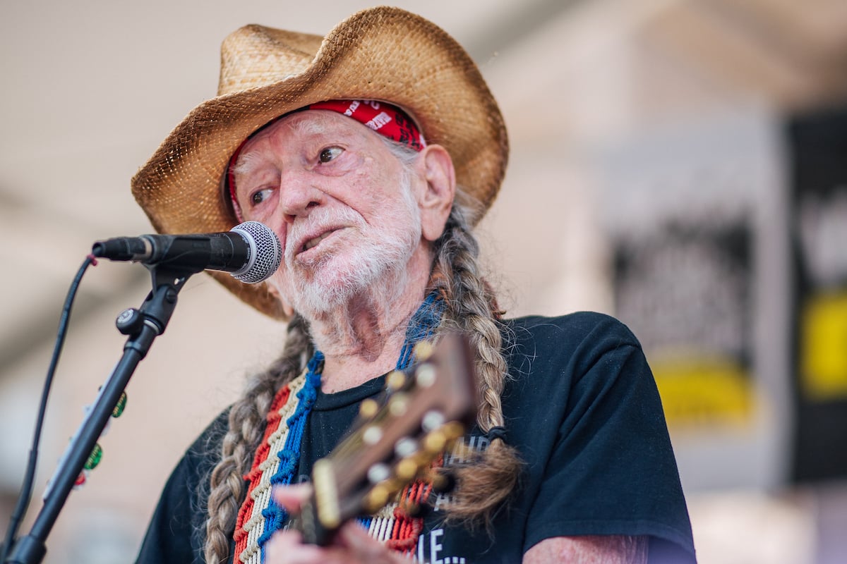 Musician Willie Nelson performs during the Georgetown to Austin March for Democracy rally