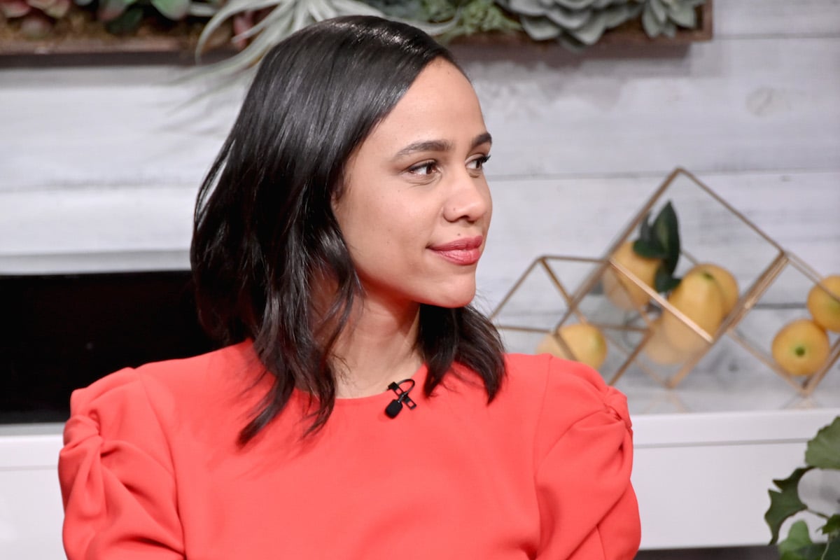 Zawe Ashton on Buzzfeed's 'AM to DM'