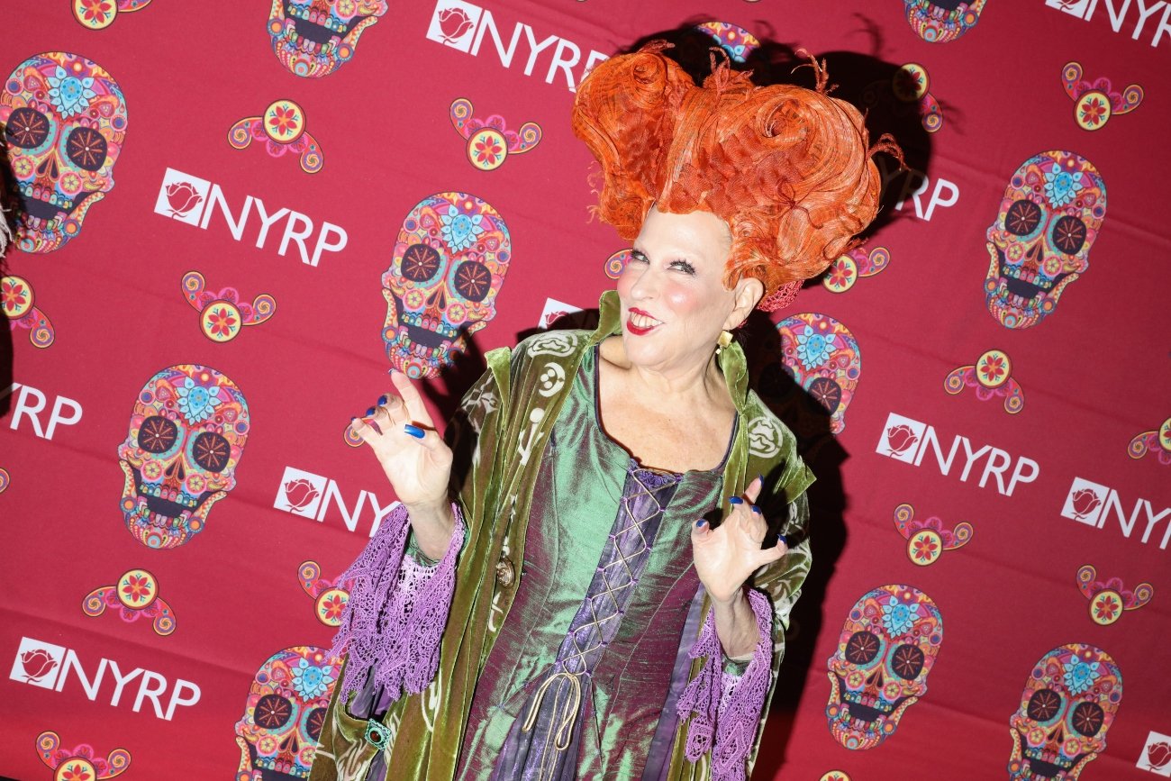 Hocus Pocus cast member Bette Midler dressed as Winifred Sanderson at her Annual Hulaween Bash