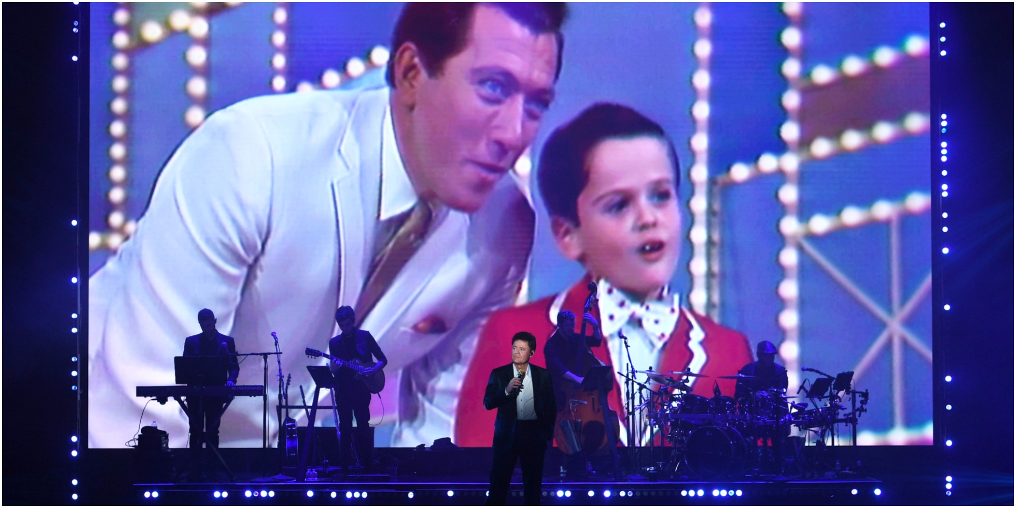 Donny Osmond has extended his residency at Harrah's Las Vegas.