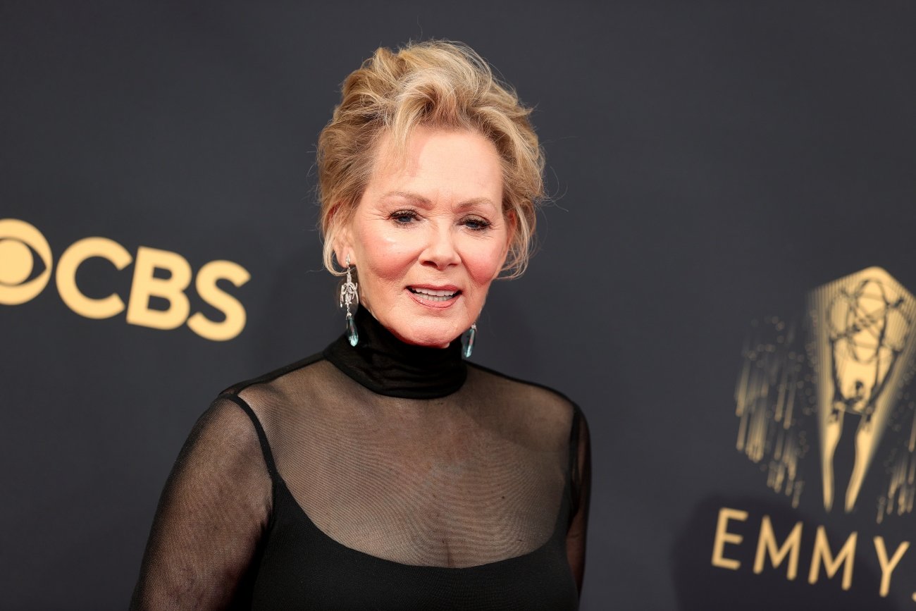 Jean Smart attends the 73rd Primetime Emmy Awards