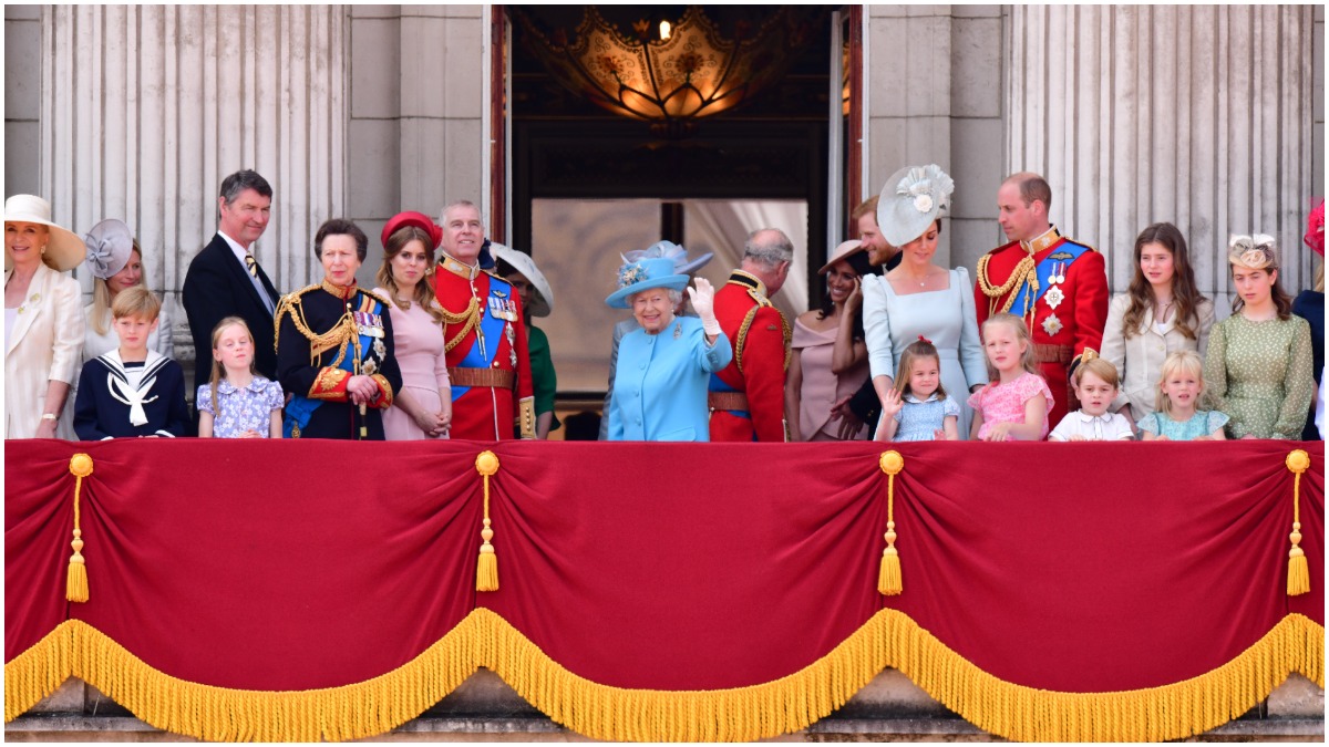 stand on the balcony of Buckingham Palace during the Trooping the Colour parade on June 9, 2018 in London, England.
