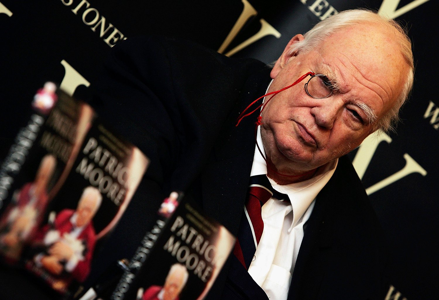 Astronomer and GamesMaster star Sir Patrick Moore at a book signing in 2005