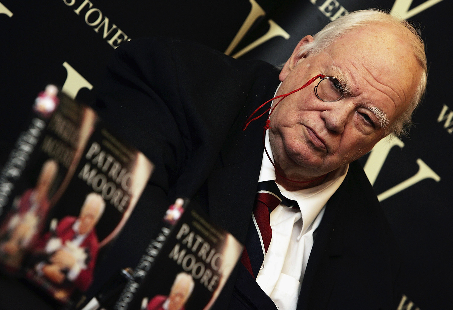 Astronomer and GamesMaster star Sir Patrick Moore at a book signing in 2005