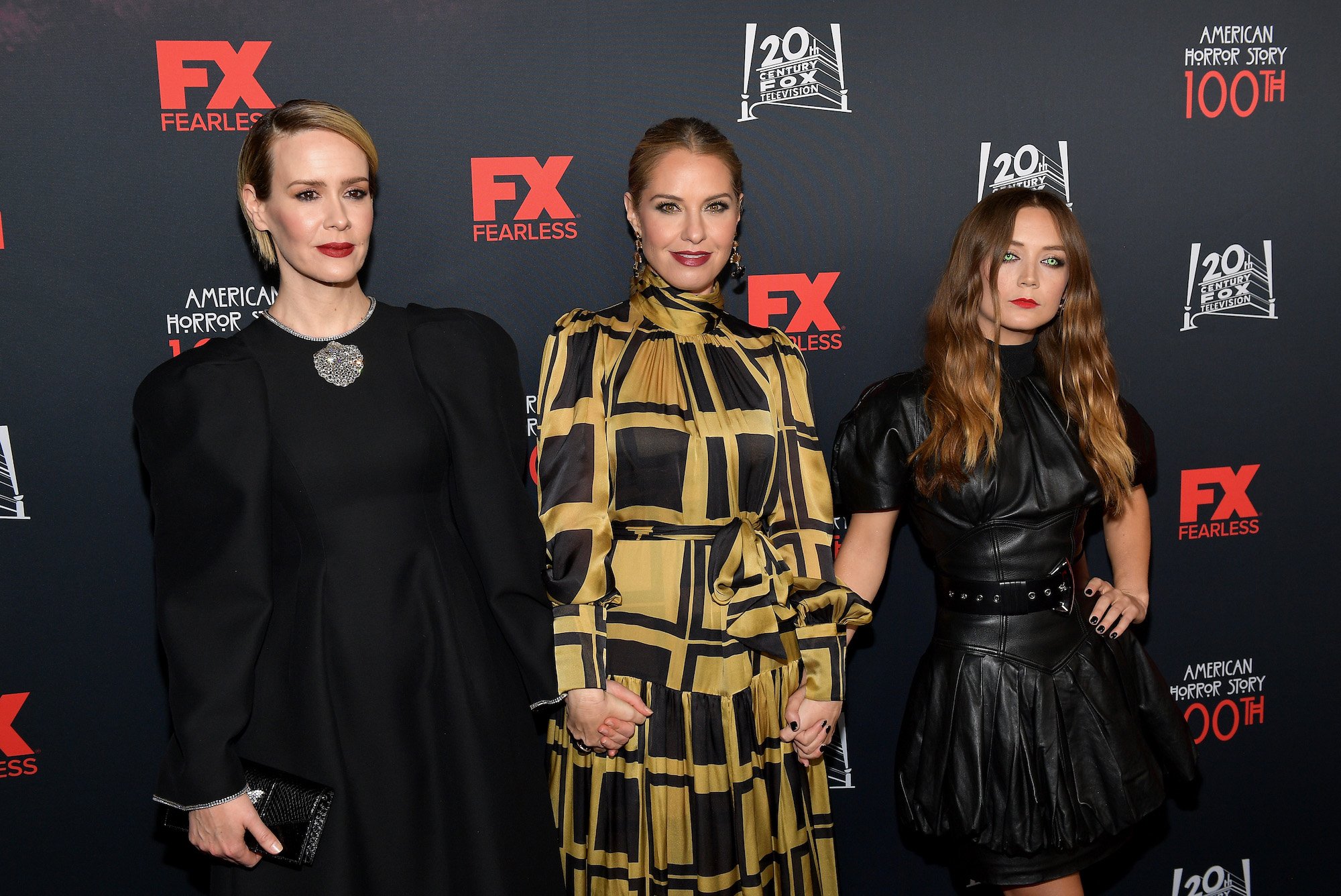 American Horror Story stars Sarah Paulson, Leslie Grossman and Billie Lourd pose on the red carpet