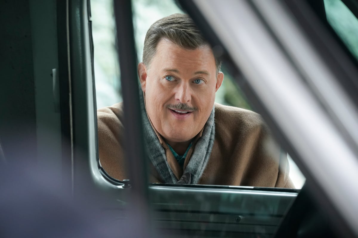 'Bob Hearts Abishola' Billy Gardell cast as Bob