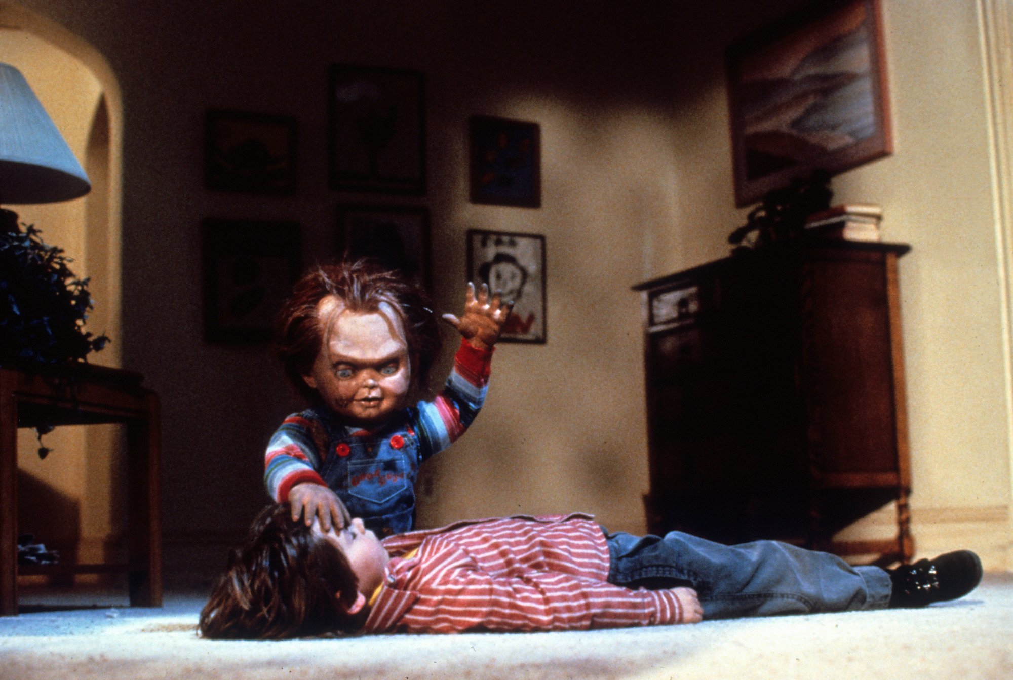 Child's Play: Chucky tries to possess Andy