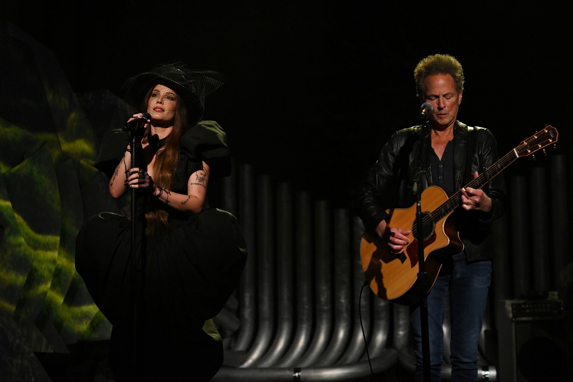 Halsey and Lindsey Buckingham perform on 'Saturday Night Live'