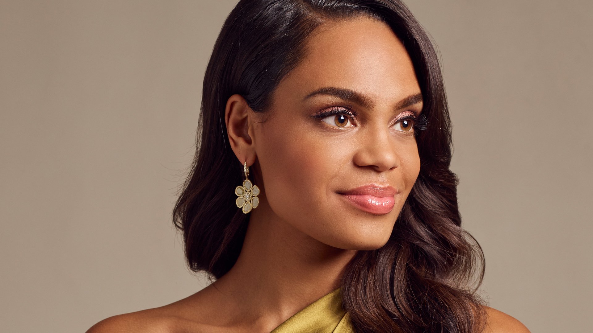 Headshot of Michelle Young for ‘The Bachelorette’ Season 18 (2021) promos