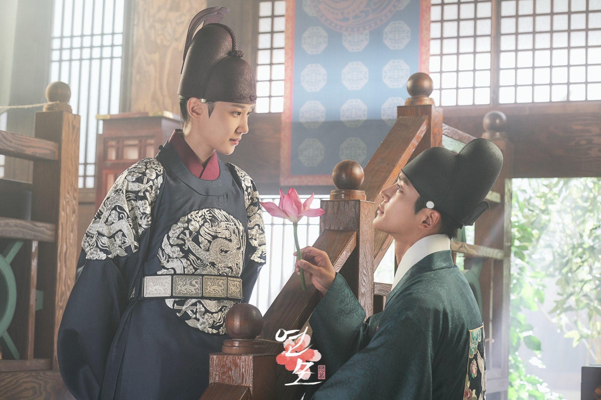 Park Eun-bin and Rowoon for Netflix's 'The King's Affection' K-drama wearing traditional clothing staring at each other