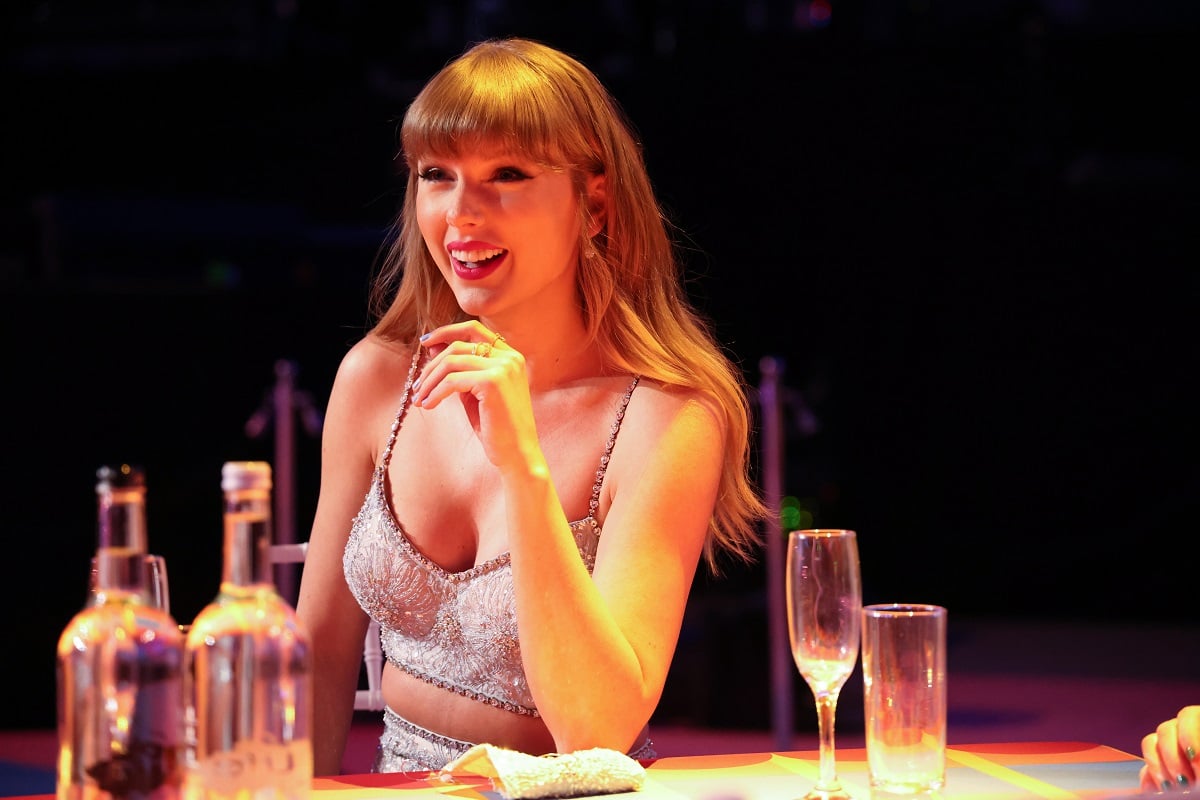 Photo of Global Icon Award winner Taylor Swift seated during The 2021 BRIT Awards