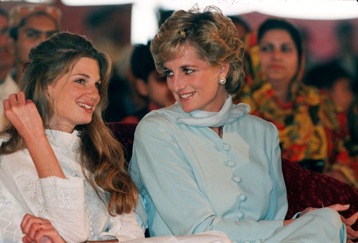 Princess Diana speaking to her friend Jemima Khan (later Goldsmith) during a visit to Shaukat Khanum Hospital in Lahore, Pakistan