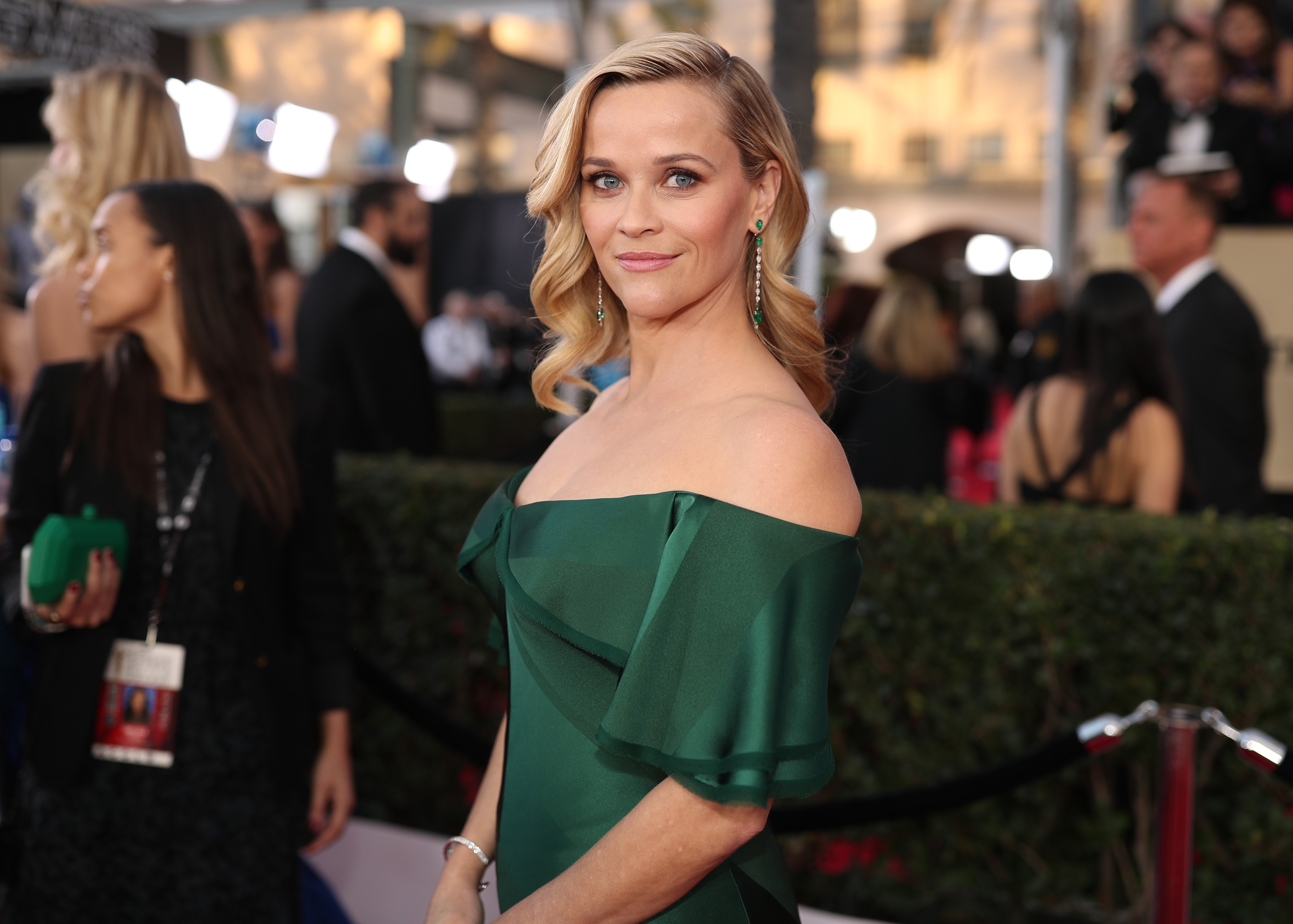 Reese Witherspoon, star of Your Place or Mine, smiles for the cameras at the Screen Actors Guild Awards