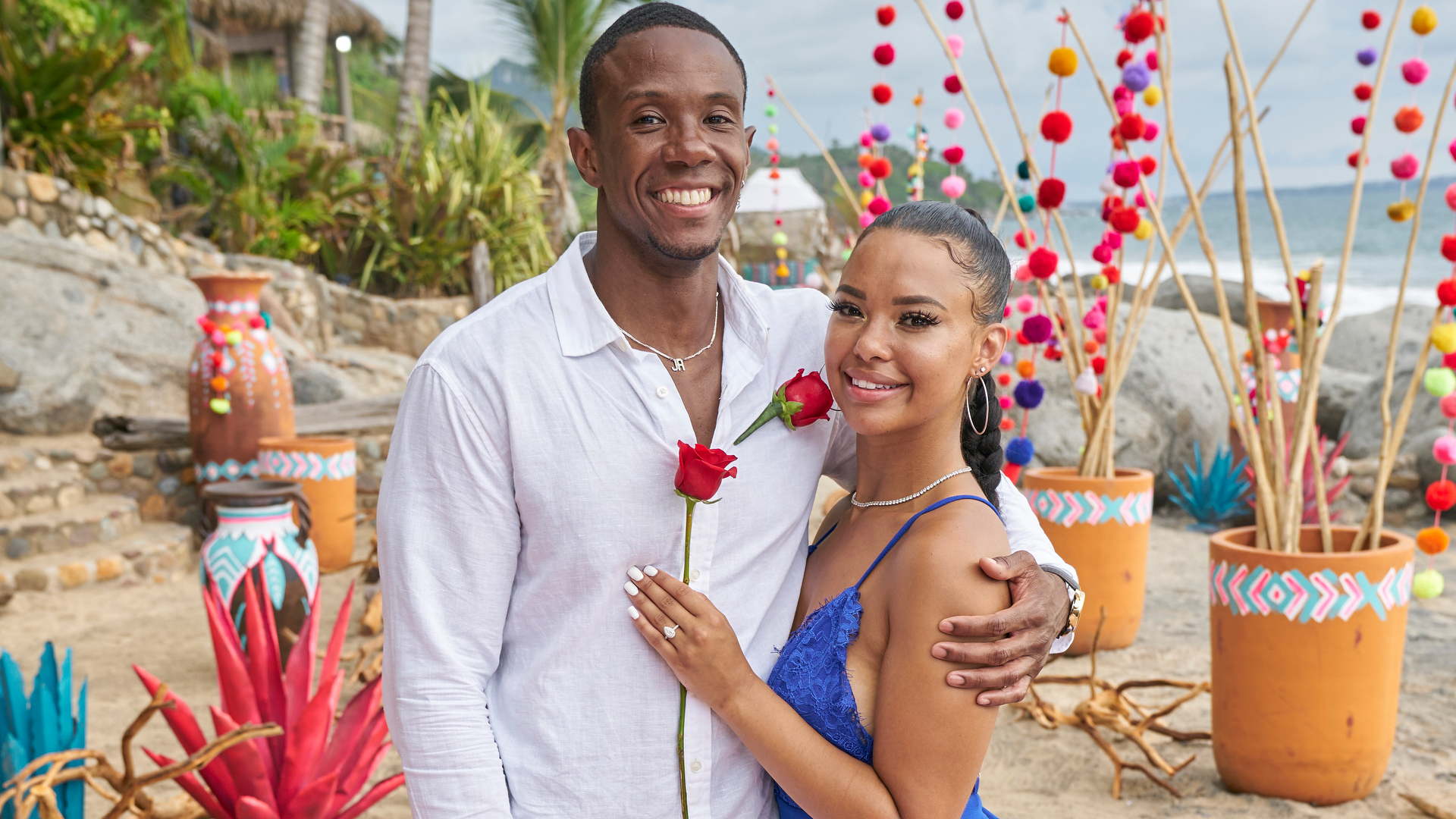 Riley Christian and Maurissa Gunn pose together with their engagement ring in the ‘Bachelor in Paradise’ Season 7 finale in 2021