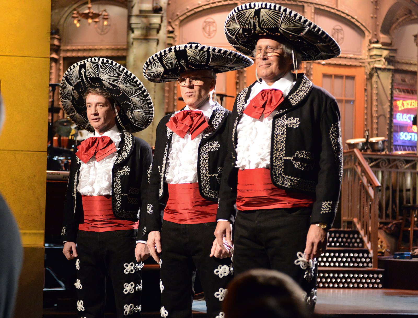 Martin Short, Steve Martin, and Chevy Chase reunite on SNL