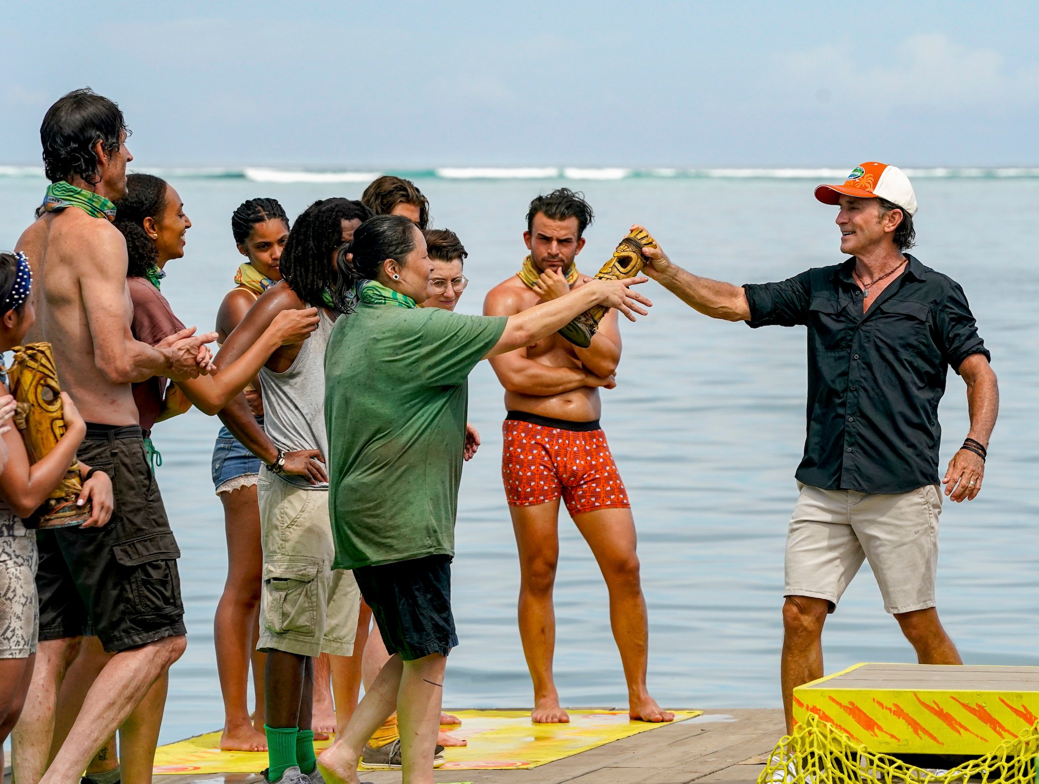 'Survivor' Season 41 spoilers: Jeff Probst awards Genie Chen and her Tribe with the Immunity Idol after a daily challenge while on the beach