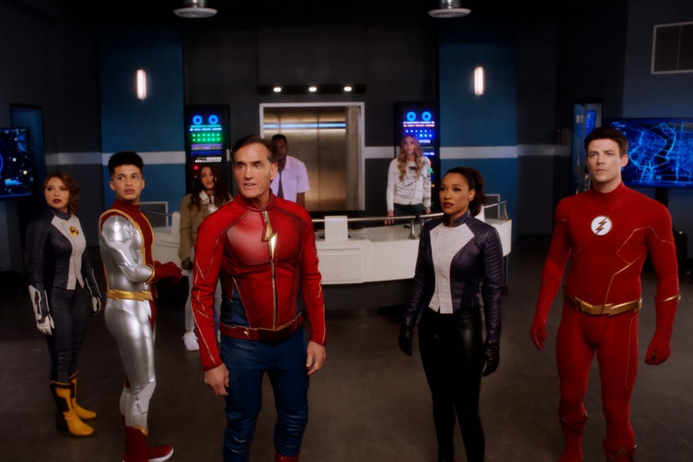 'The Flash' Season 8 actors Jessica Parker Kennedy, Jordan Fisher, Kayla Compton, John Wesley Shipp, Brandon McKnight, Danielle Panabaker, Candice Patton, and Grant Gustin gather together in S.T.A.R. Labs as their characters.