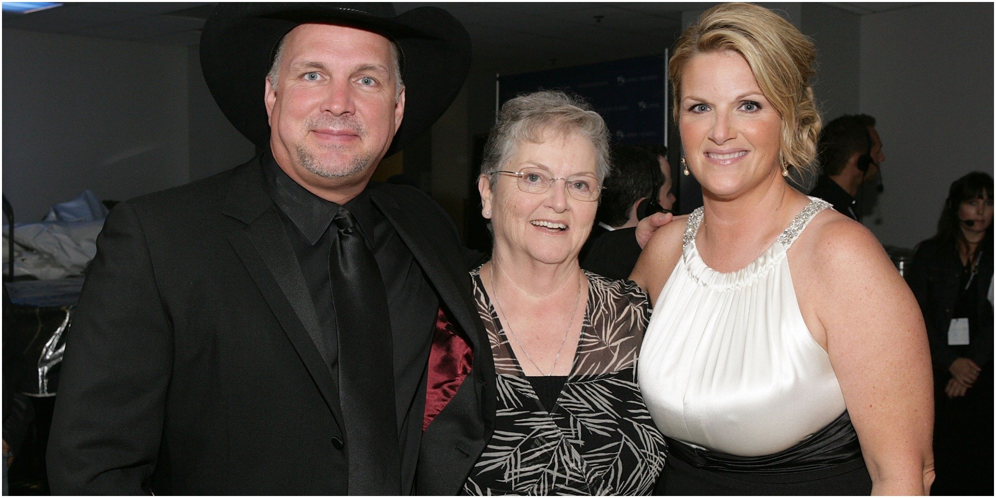 Garth Brooks. Gwen Yearwood and Trisha Yearwood pose at a Hollywood Bowl event.