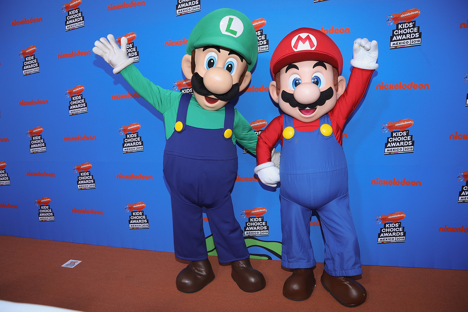 Super Mario Bros. Mario and Luigi at Nickelodeon Kids' Choice Awards Mexico 2018