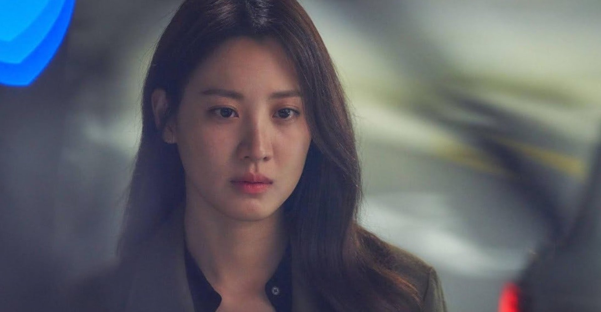 Actor Claudia Kim as Eugene Hathaway in 'Chimera' K-drama wearing a blazer