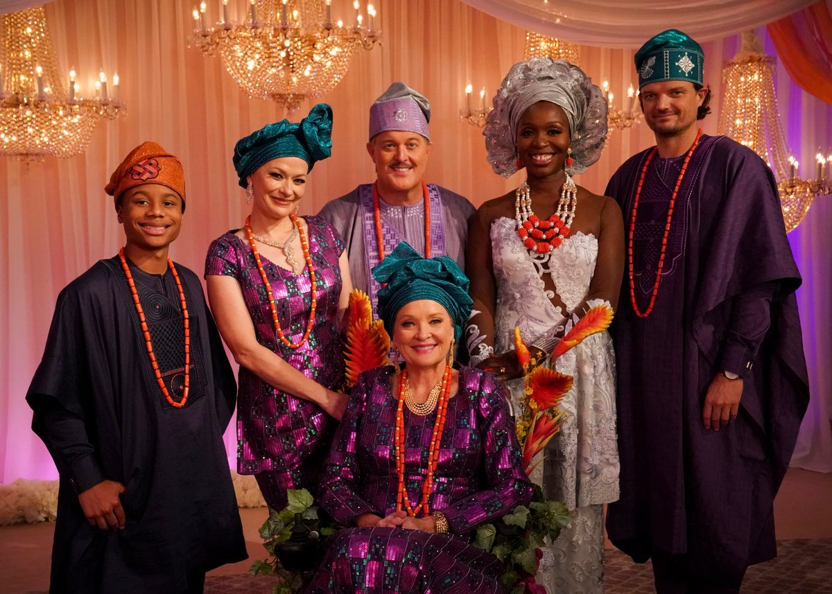 Travis Wolfe, Jr., Maribeth Monroe, Christine Ebersole, Billy Gardell, Folake Olowofoyeku and Matt Jones in the 'Bob Hearts Abishola wedding episode