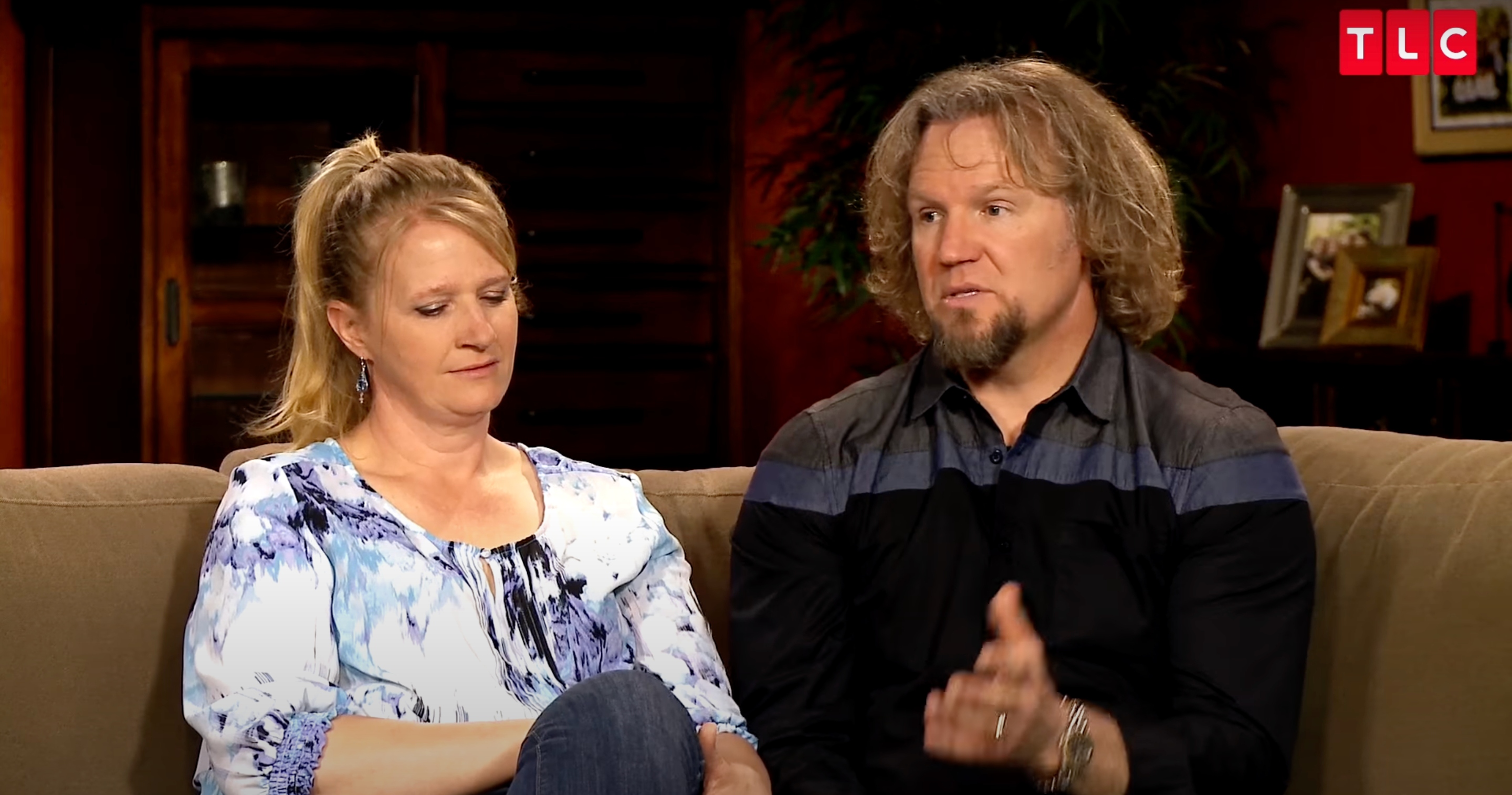 Christine Brown and Kody Brown sitting on a couch together on on 'Sister Wives' | TLC